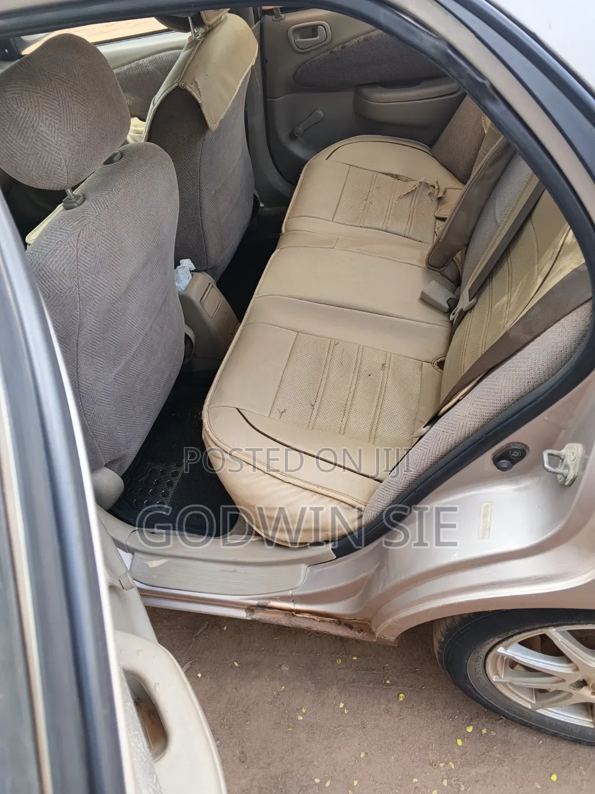 Chevrolet Prizm Automatic 2001 Silver