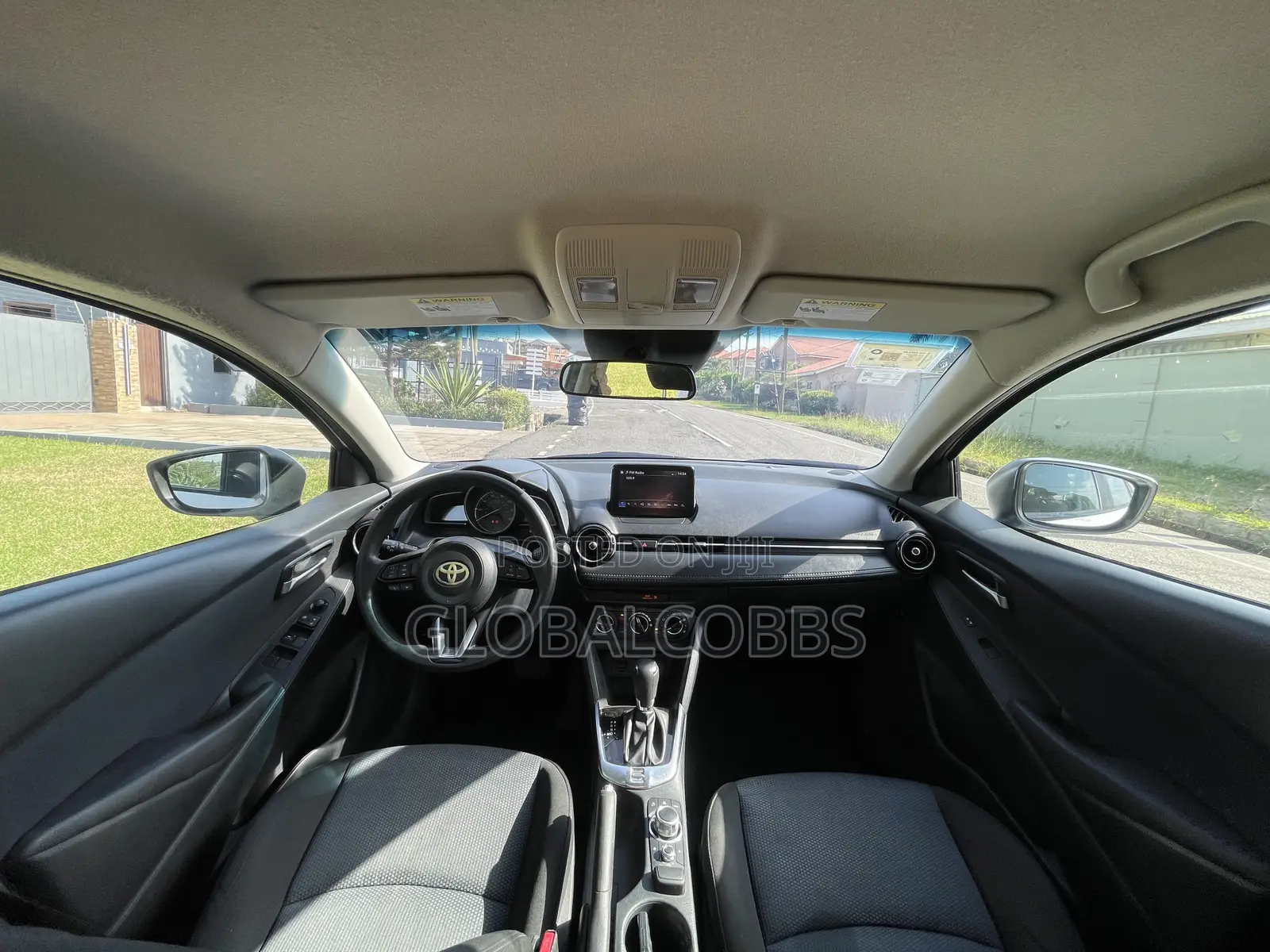 Toyota Yaris iA 1.5 FWD 2019 White