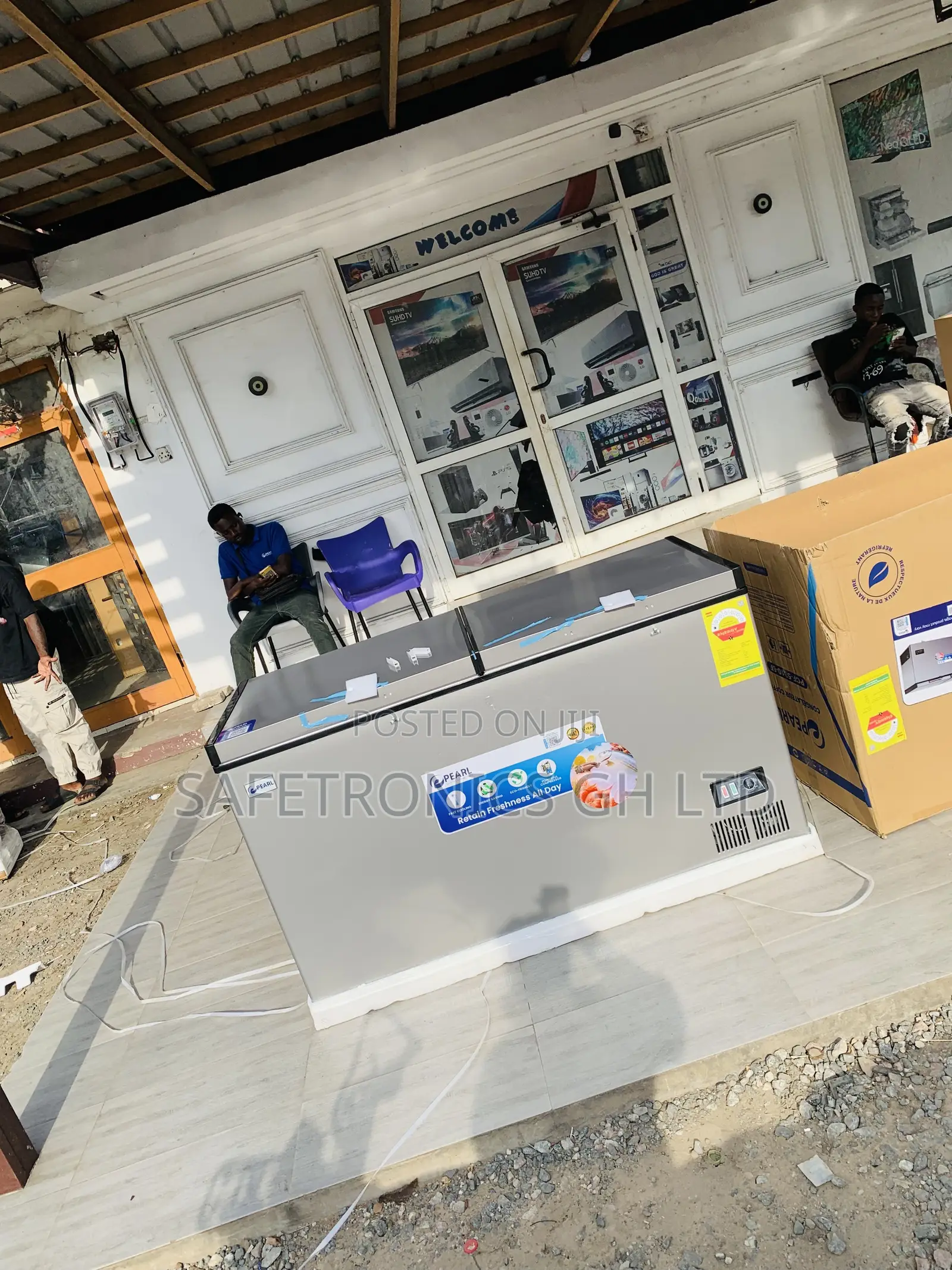 Purchase Grey 2 Doors Pearl PCF-5310-6f (Chill-Max) Freezer