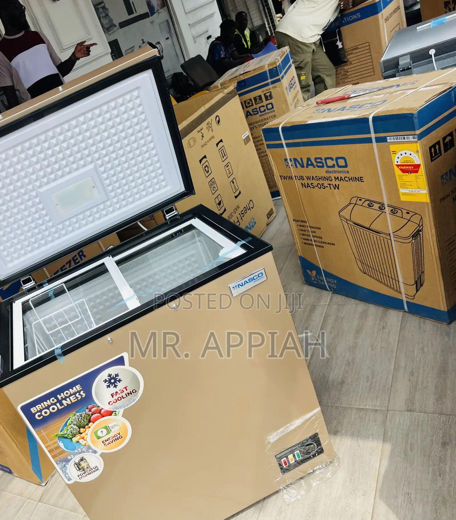 Efficient Chilling Nasco Single Door Freezer(Gold)145Liters