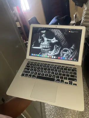 Laptop Apple MacBook Air 8GB Intel Core i7 eMMC 256GB