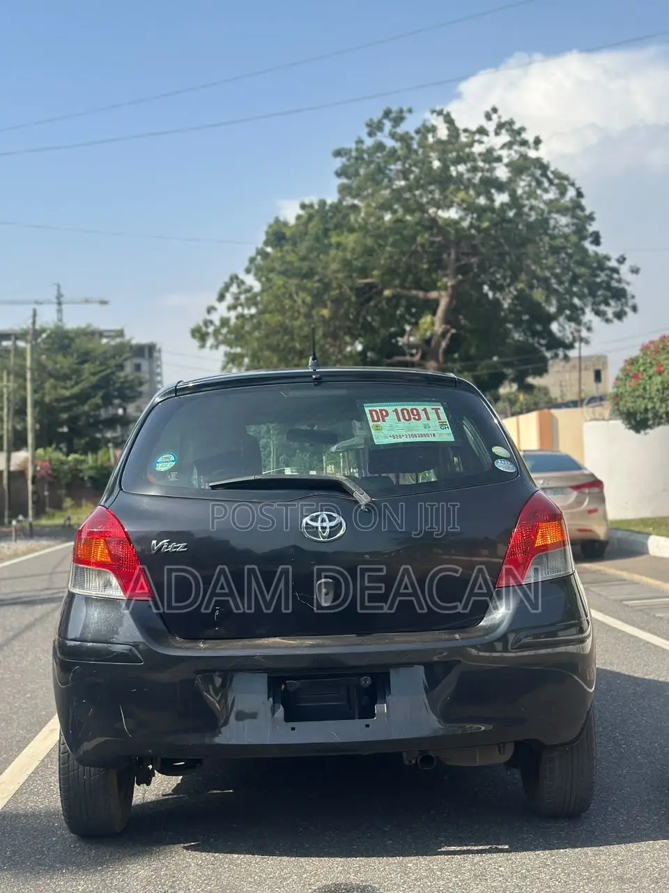 Toyota Vitz 2010 Black