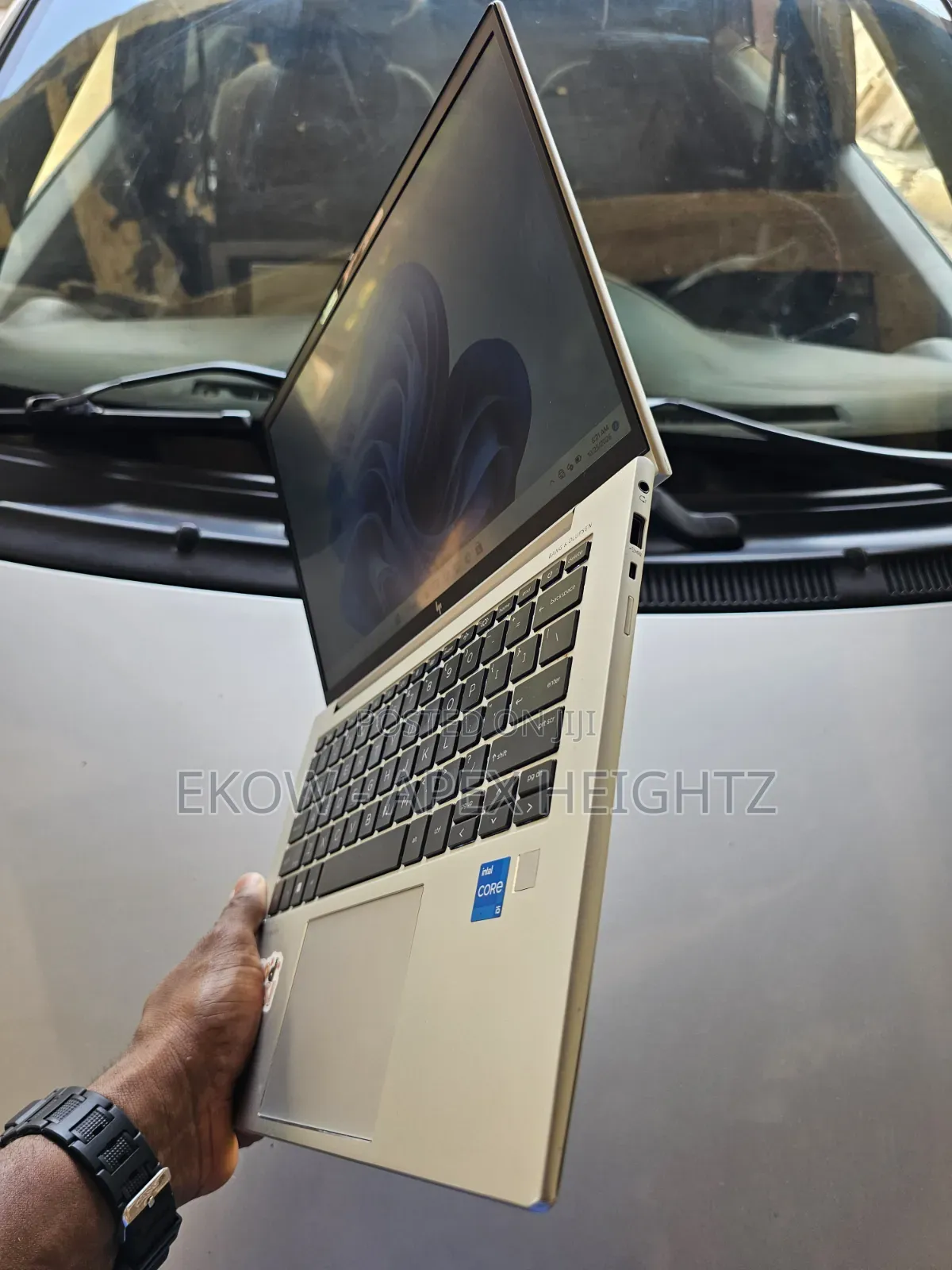 Laptop HP EliteBook 840 G10 16GB Intel Core i5 SSD 512GB