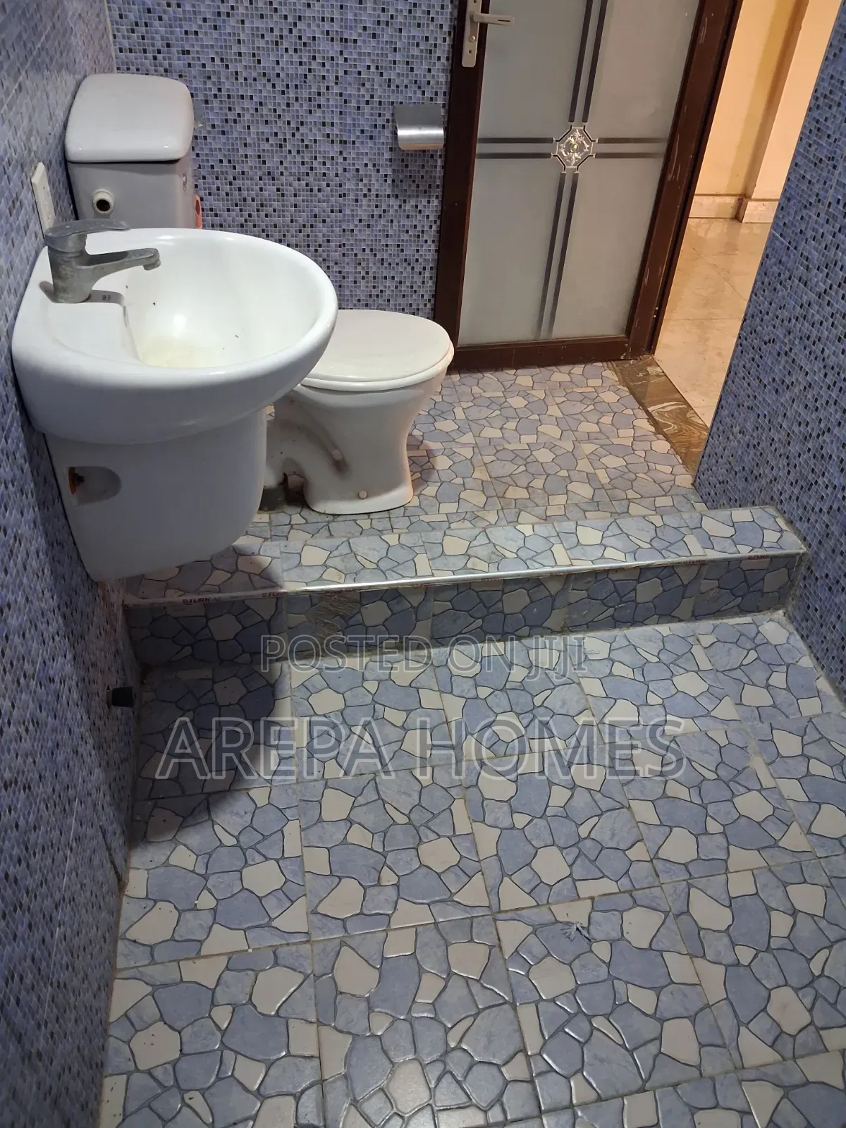 1bdrm Apartment in Arepa Homes, Zongo Junction for rent