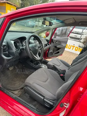 Honda Fit 5D 2013 Red