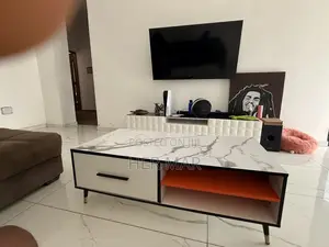 Modern Marble Design Center Table