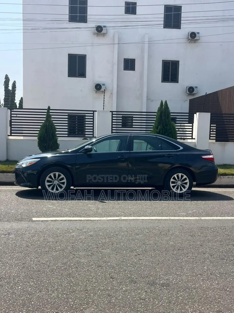 Toyota Camry 2016 Black