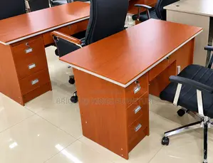 Standard Desk 1.2M