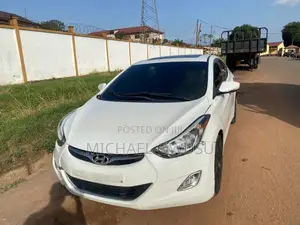 Hyundai Elantra 2013 White