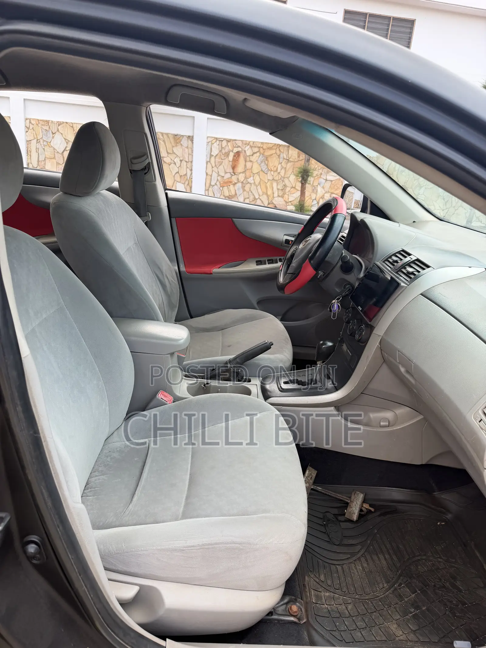 Toyota Corolla LE 4dr Sedan (1.8L 4cyl 4A) 2010 Black