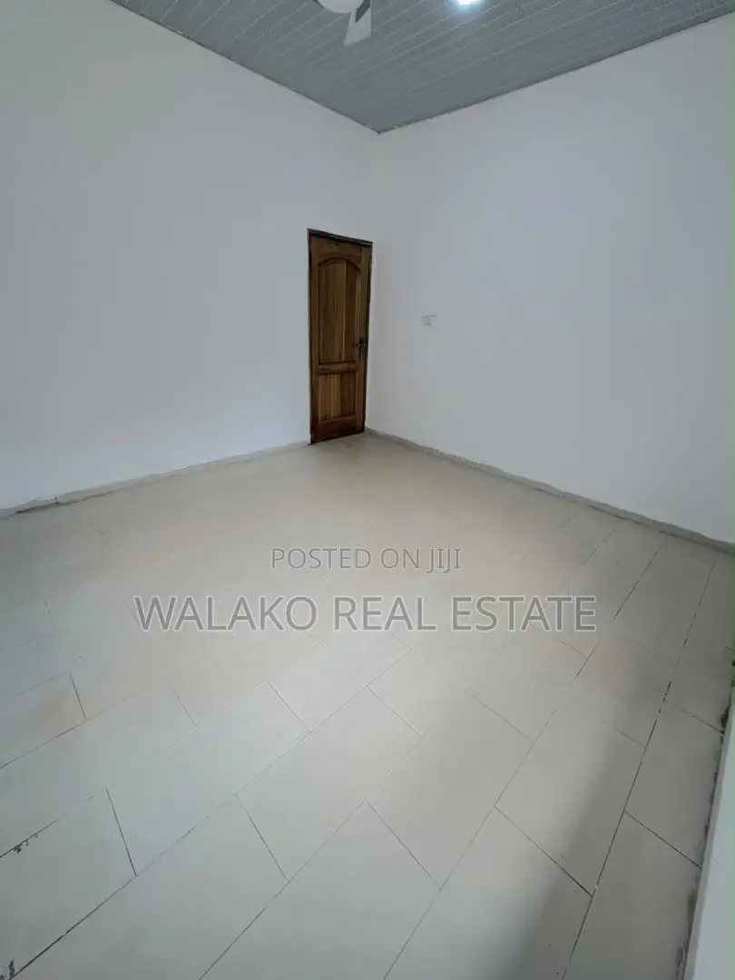 3bdrm House in Adenta for rent