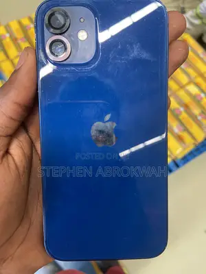 Apple iPhone 12 64 GB Red