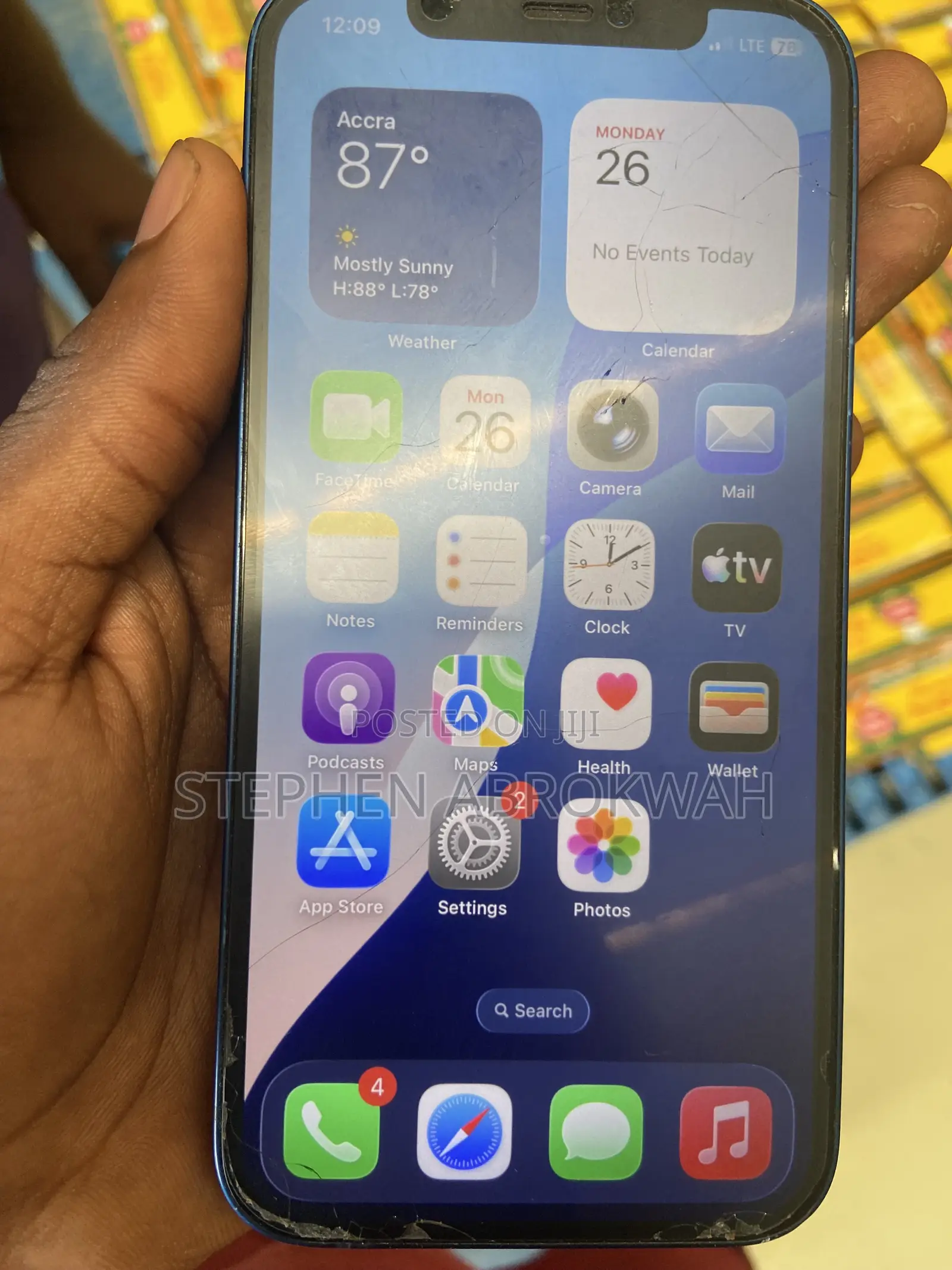 Apple iPhone 12 64 GB Red