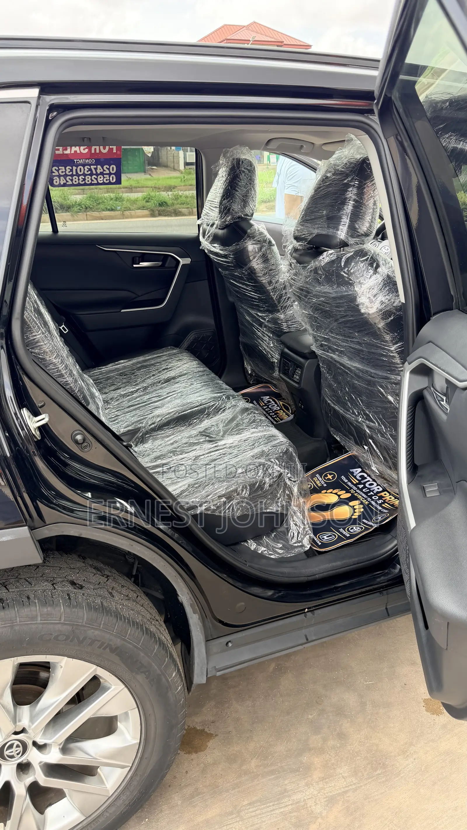 Toyota RAV4 XLE AWD 2019 Black