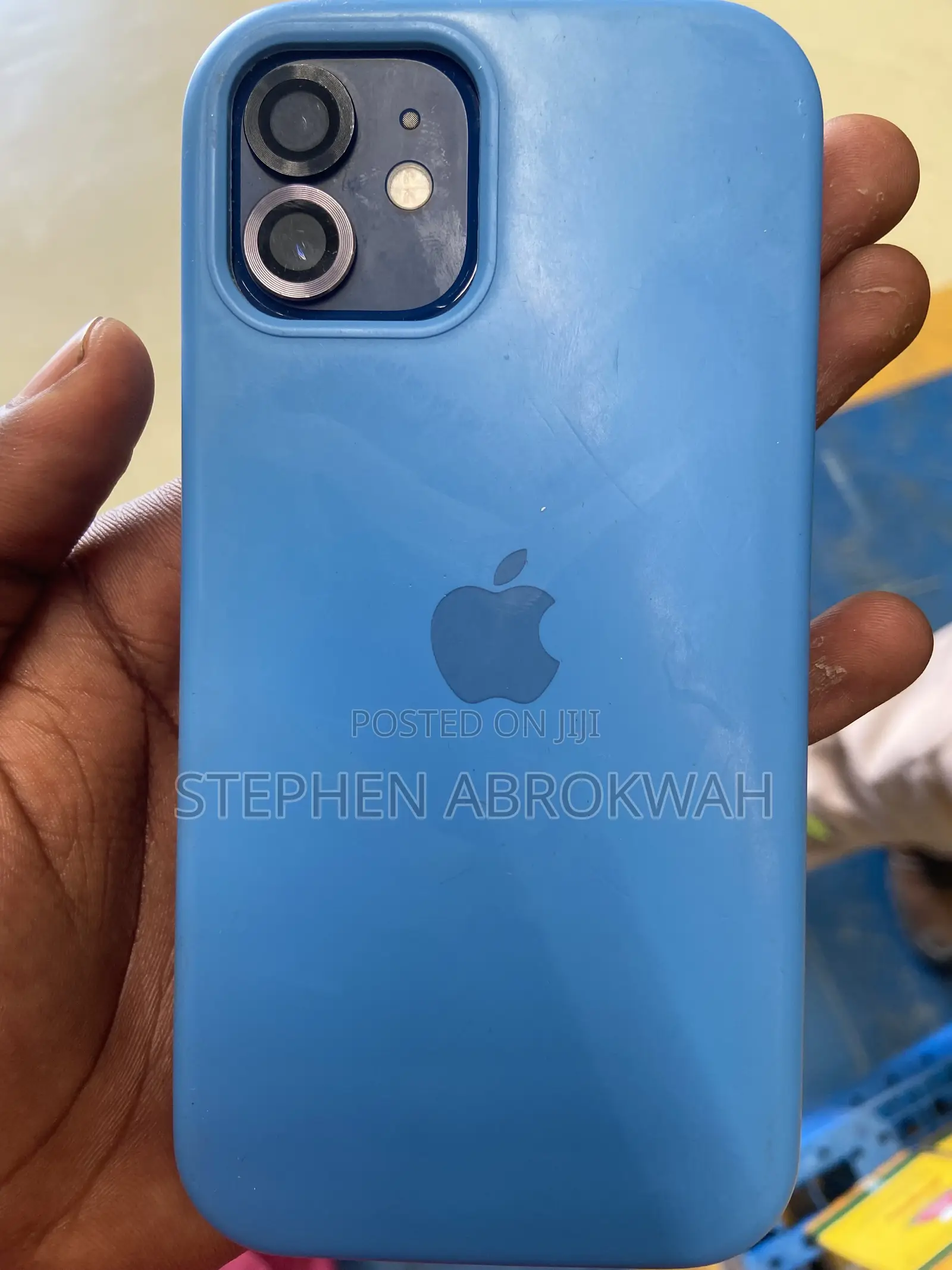 Apple iPhone 12 64 GB Red