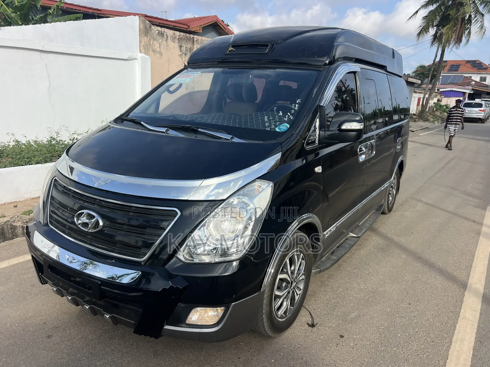 Hyundai Starex 2017 Black