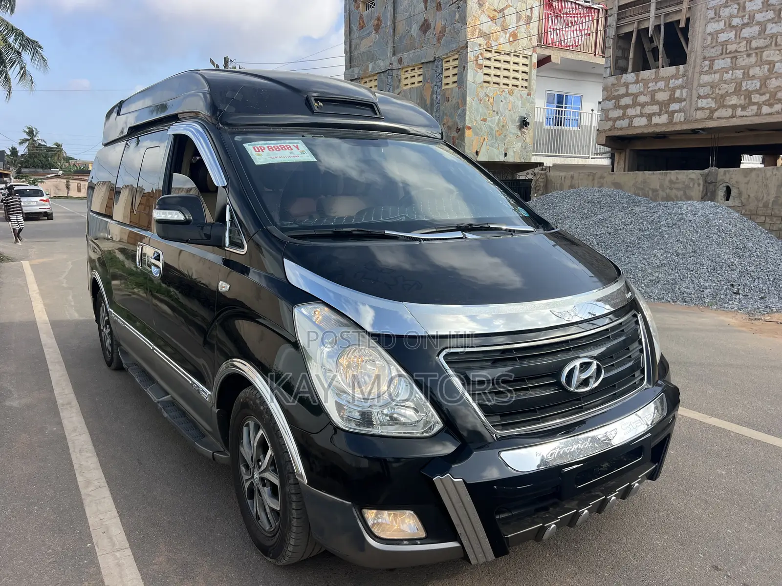 Hyundai Starex 2017 Black