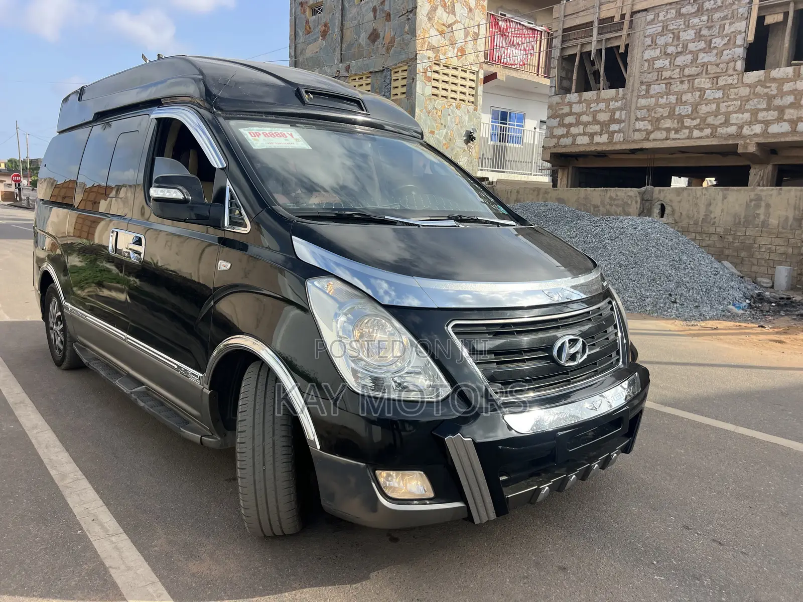 Hyundai Starex 2017 Black