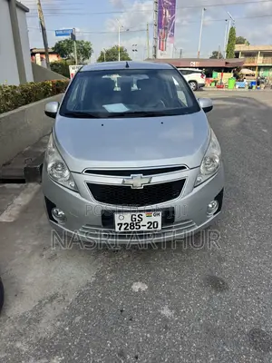 Chevrolet Spark 2LT 4dr Hatchback (1.2L 4cyl 5M) 2014 Silver