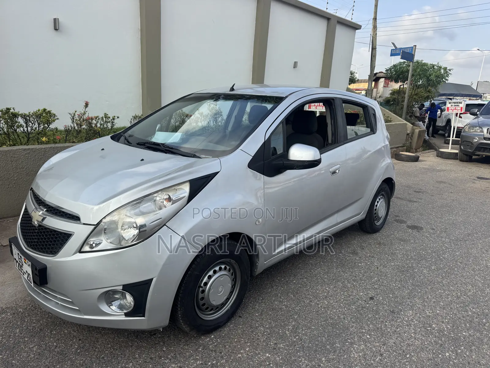 Chevrolet Spark 2LT 4dr Hatchback (1.2L 4cyl 5M) 2014 Silver