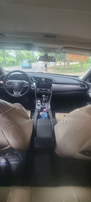Honda Civic 2018 Gray