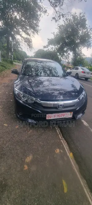Honda Civic Sport Hatchback 2018 Gray