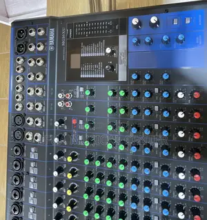 Yamaha MG16XU Raw Mixer