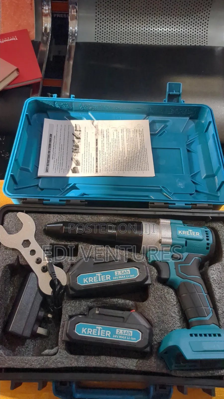 Kreter Cordless River Shooter With Two Batteries