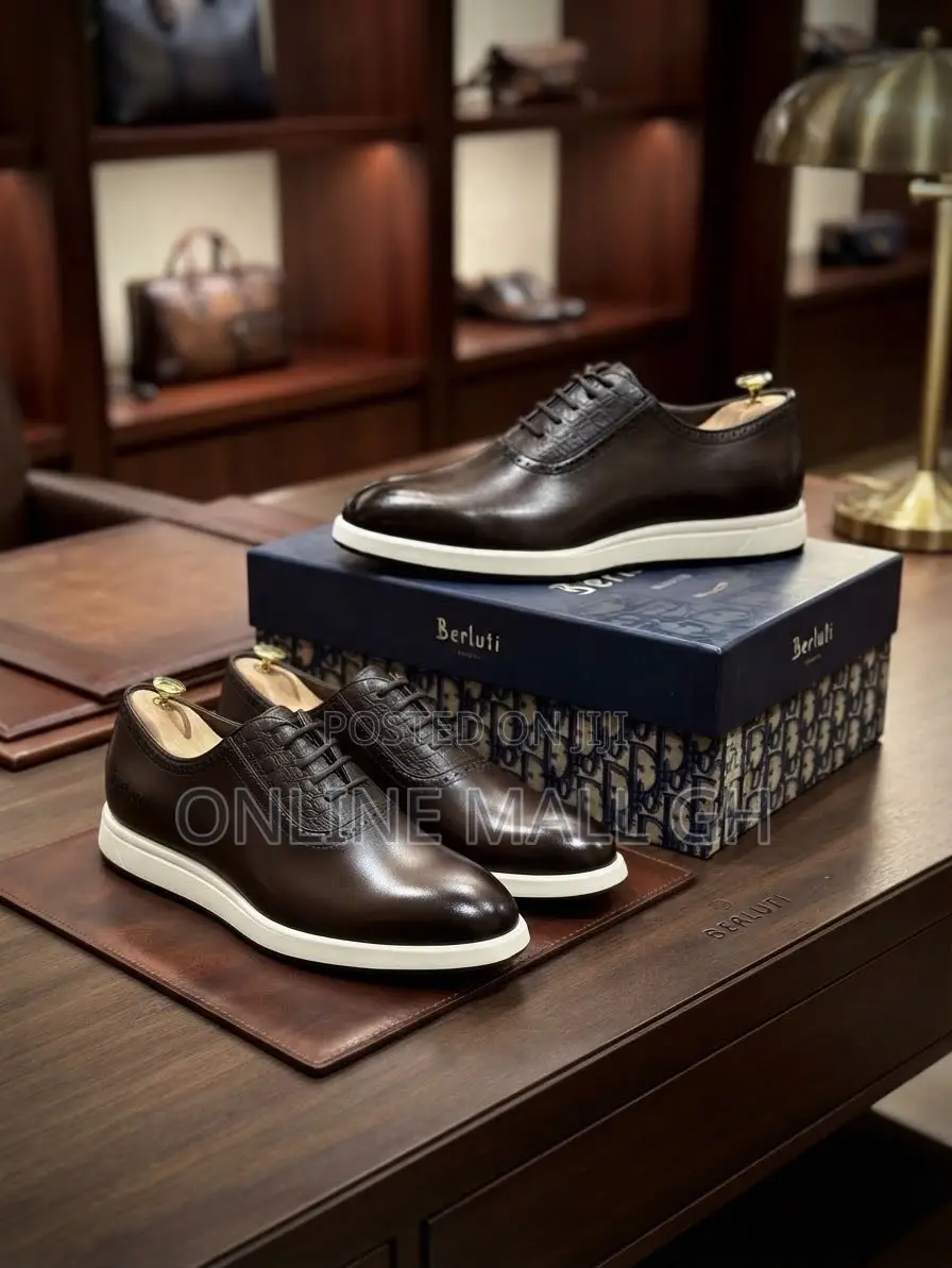 High Quality Berluti Excutive Black & White Shoe