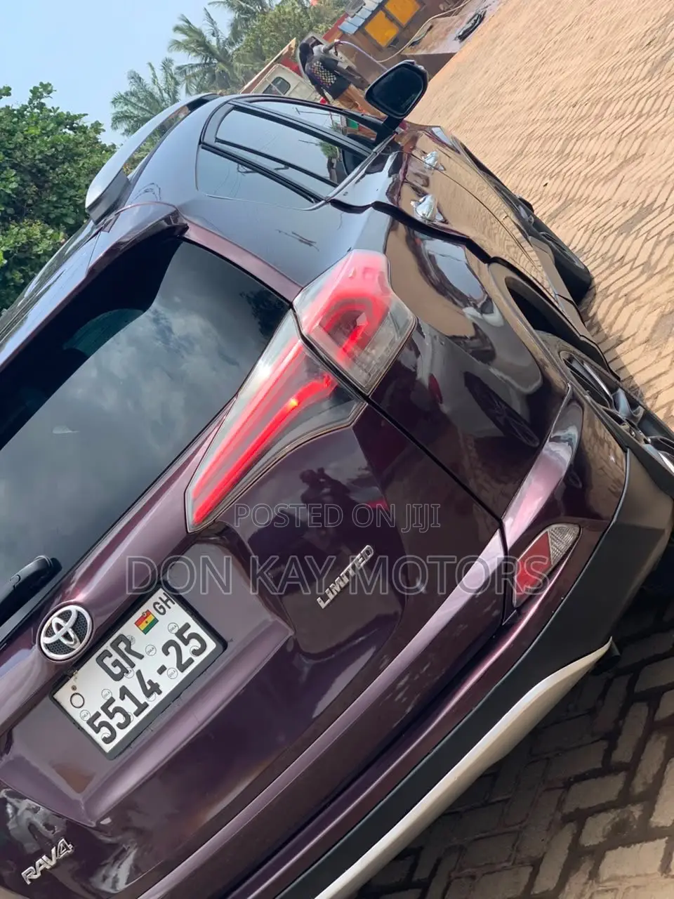 Toyota RAV4 Limited 4dr SUV (2.5L 4cyl 6A) 2018 Purple