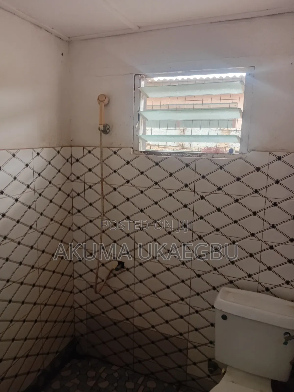 1bdrm Apartment in Off Superior Medical, Parakuo Estate for rent