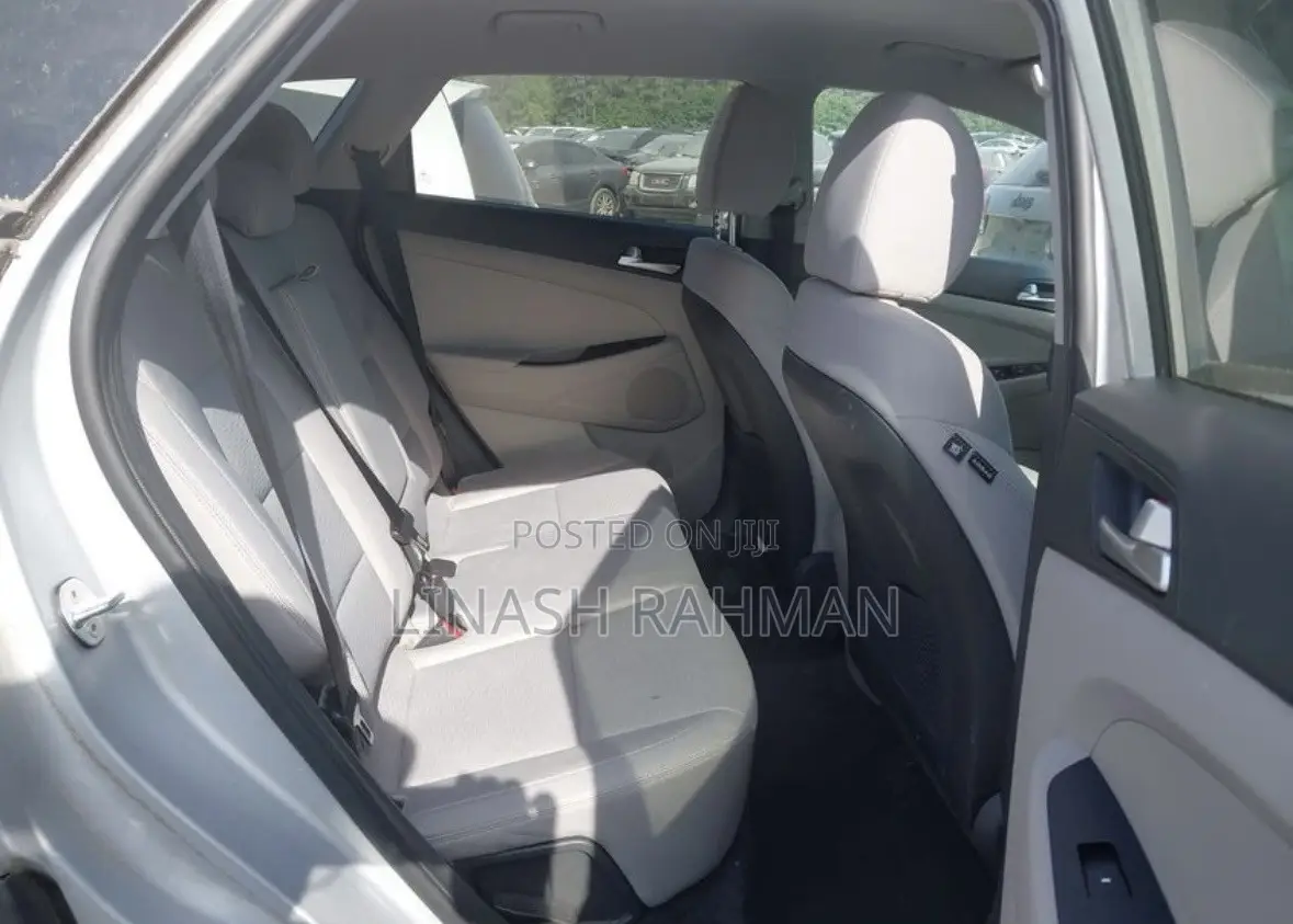 Hyundai Tucson SE AWD 2019 Gray