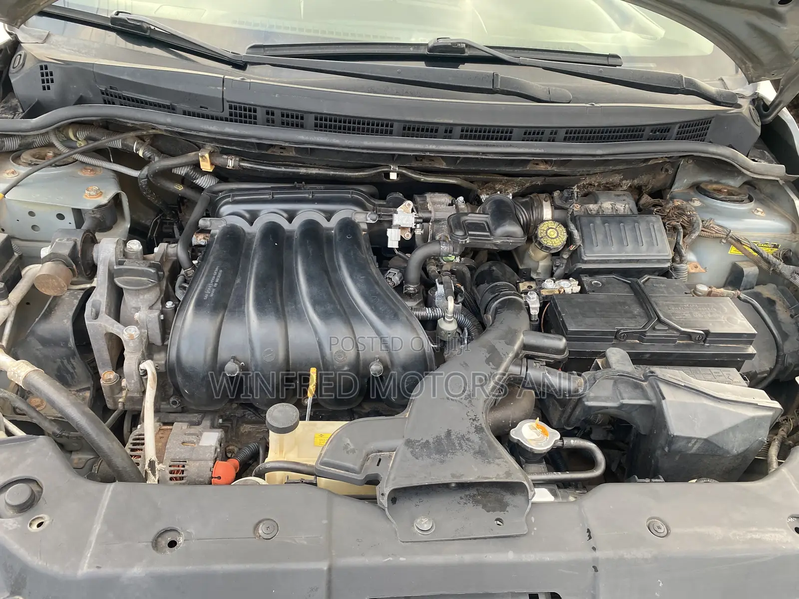 Nissan Versa 1.6 SV Sedan 2012 Gray