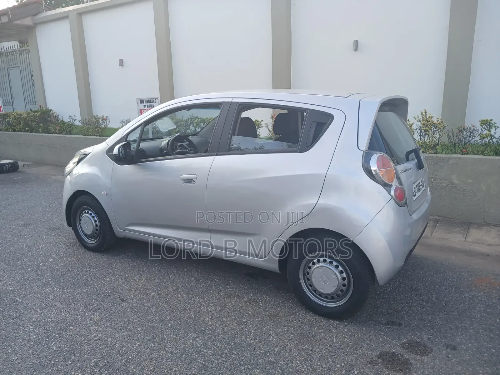 Chevrolet Spark 2014 Silver