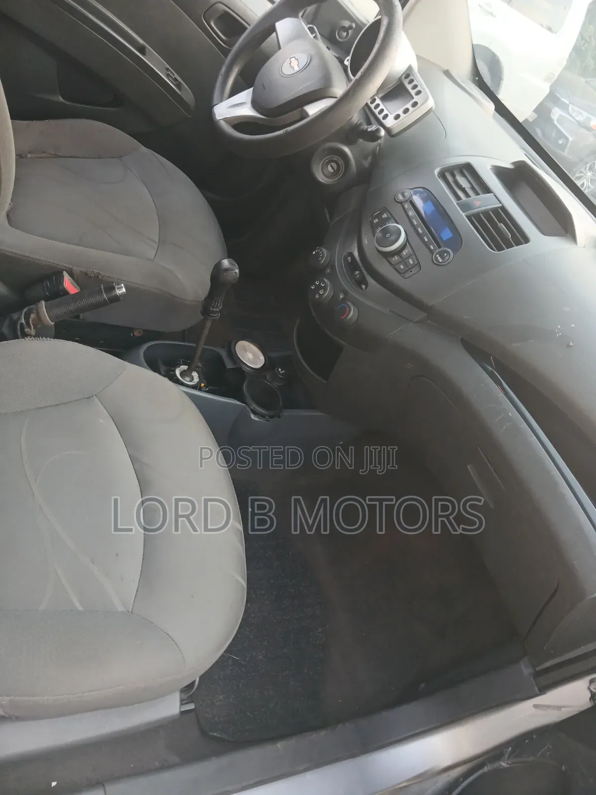 Chevrolet Spark 2014 Silver