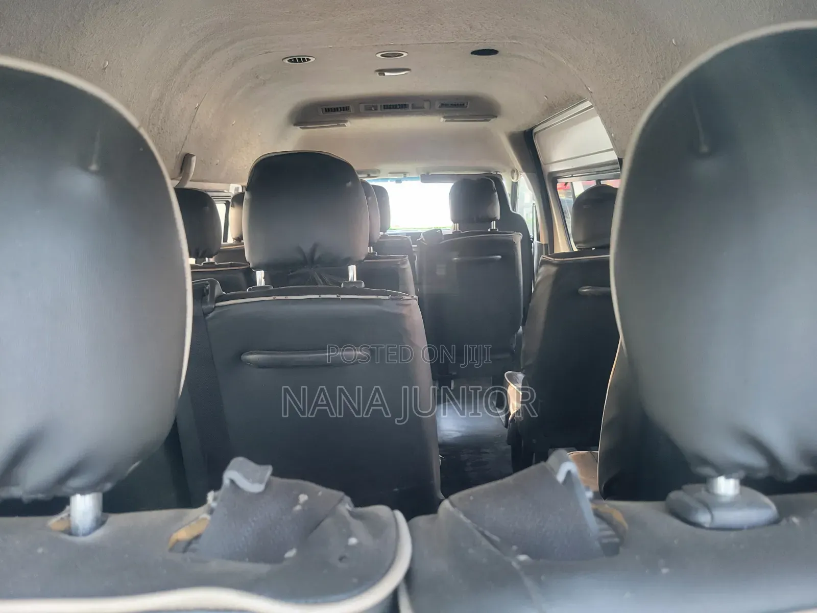 Toyota HiAce 2012 Silver