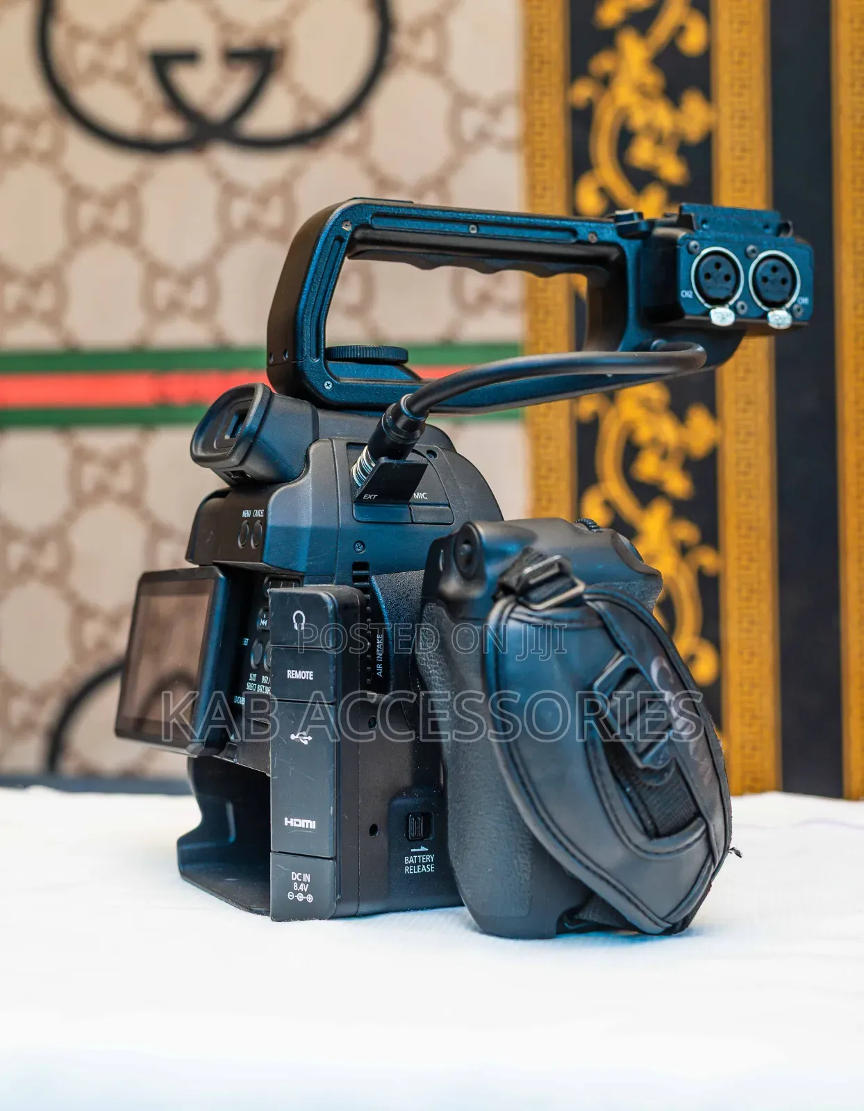 Canon C100 Cinema Camera