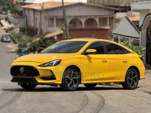 MG MG5 2021 Yellow