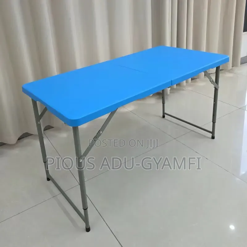 Foldable Table