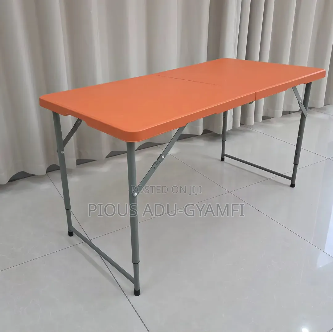 Foldable Table