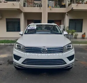 Volkswagen Touareg 2017 White