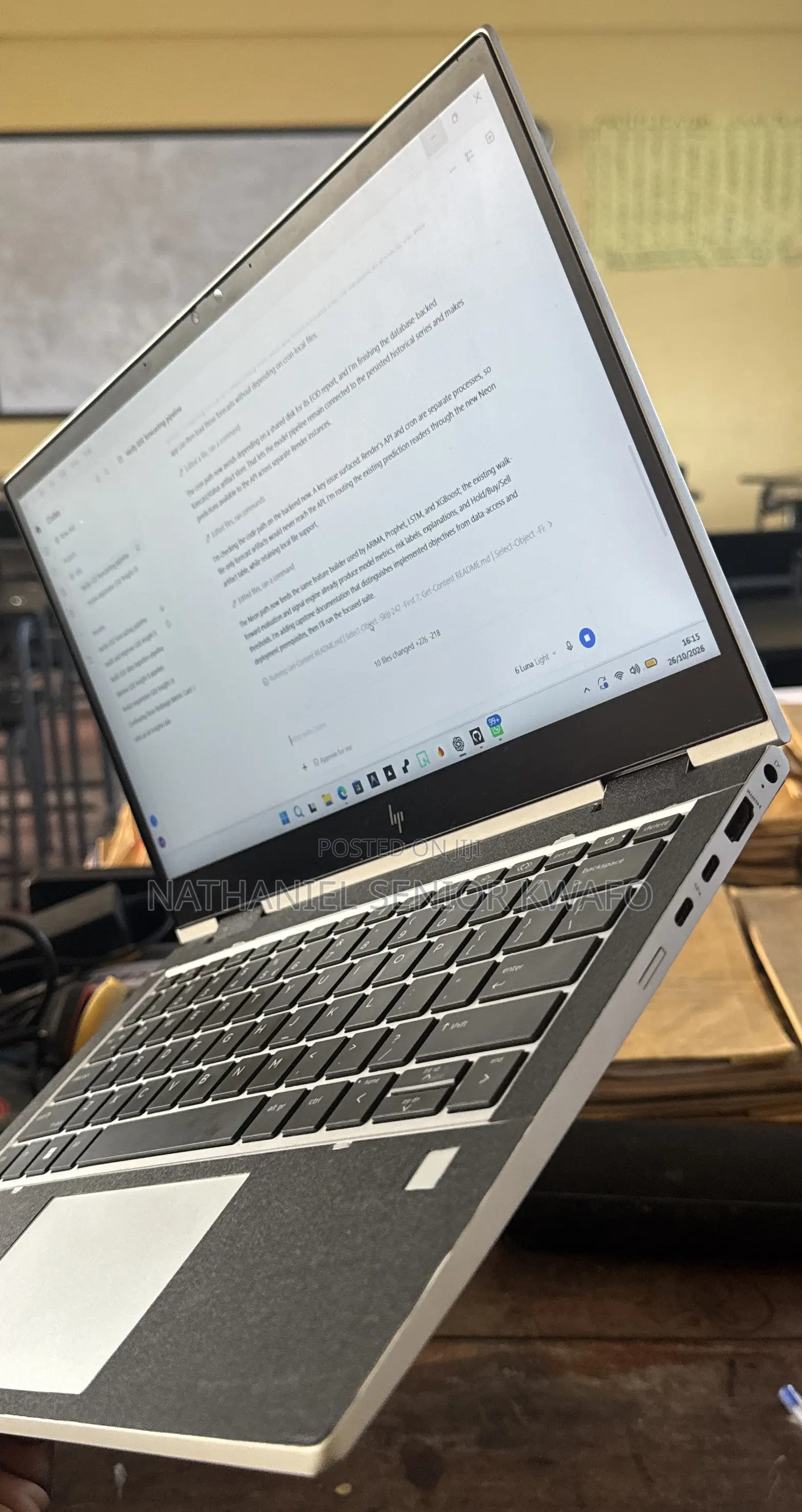 Laptop HP EliteBook 830 G8 16GB Intel Core i5 SSHD+SSD 256GB