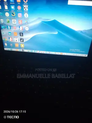 Laptop Dell Adamo Onyx 8GB Intel Xeon HDD 512GB