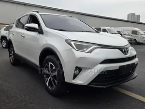 Toyota RAV4 2018 White