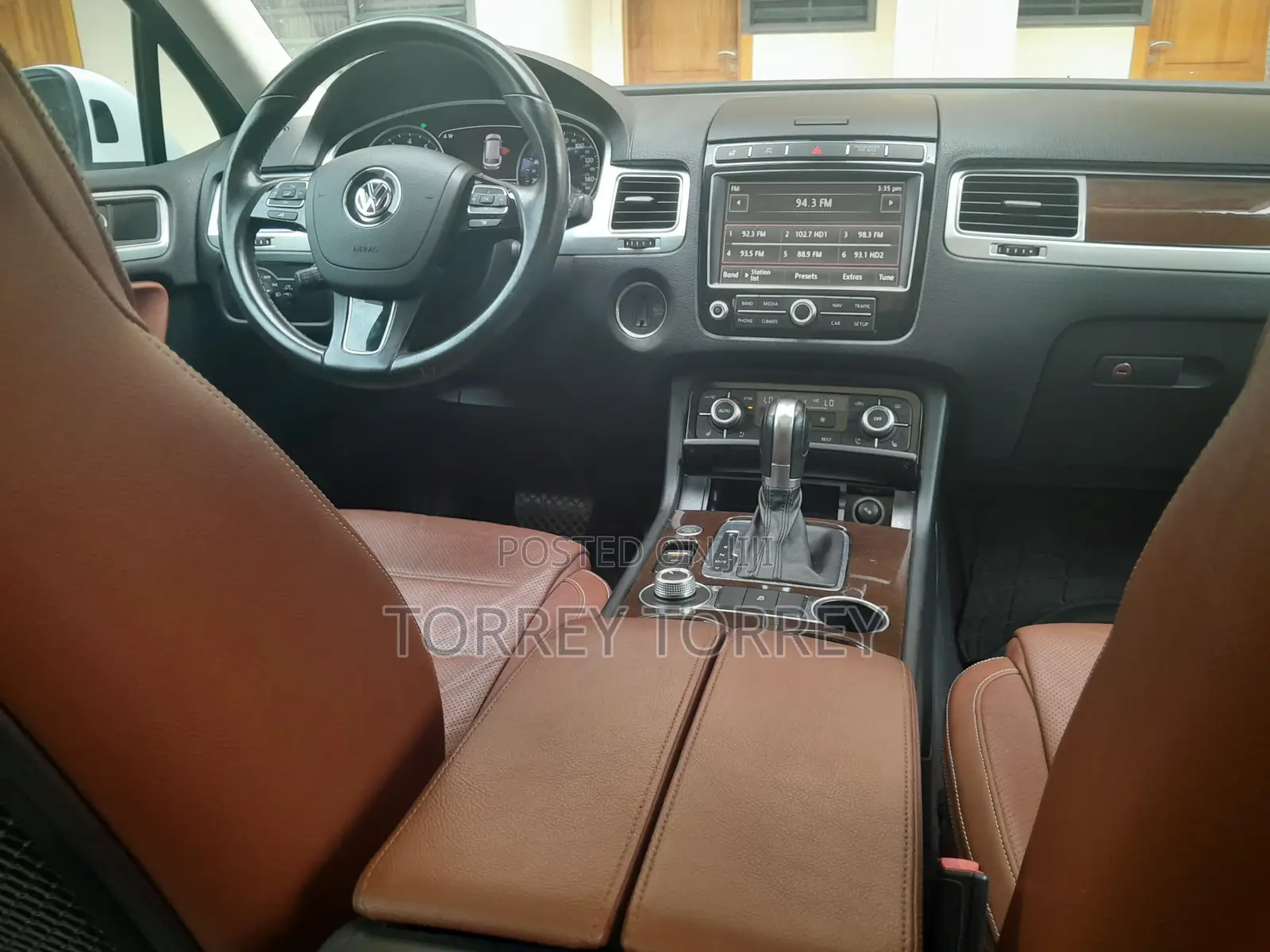 Volkswagen Touareg 2017 White