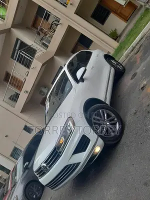 Volkswagen Touareg 2017 White