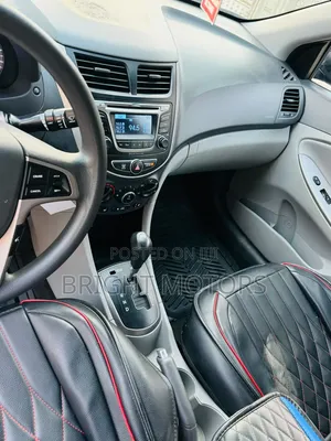 Hyundai Accent SE Sedan 2016 Black