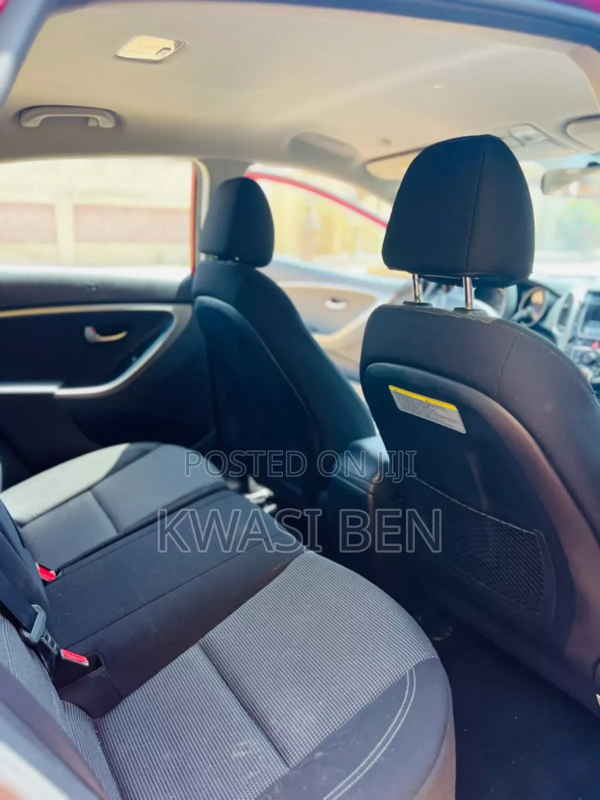 Hyundai Elantra 2018 Red