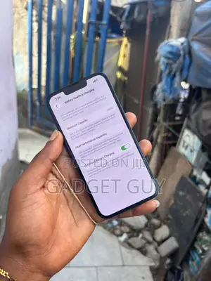 New Apple iPhone 13 128 GB Black
