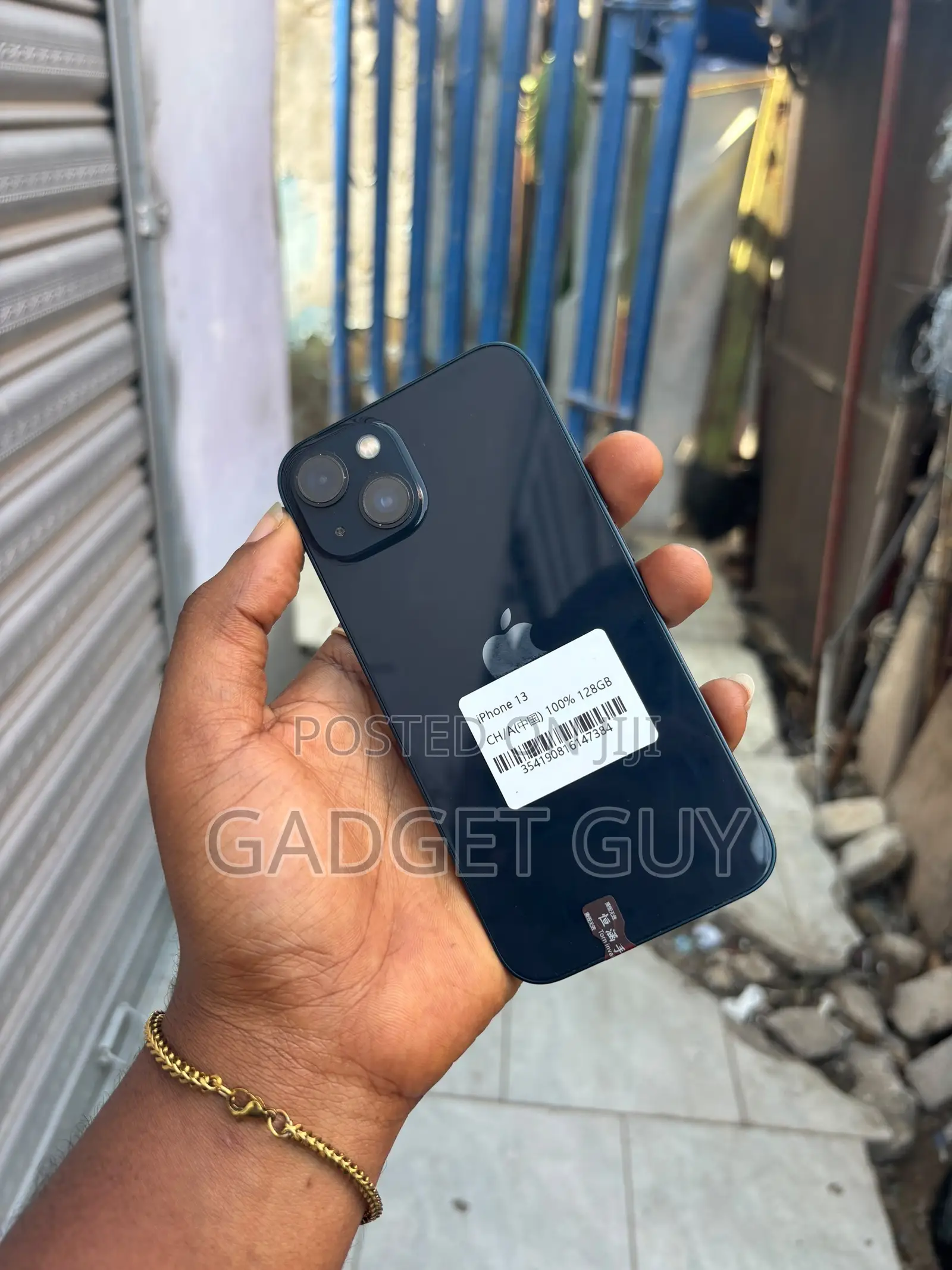 New Apple iPhone 13 128 GB Black